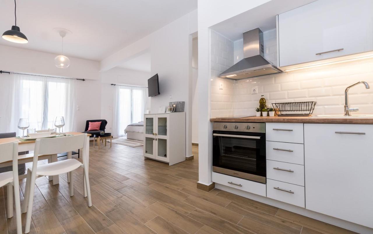 Wide Comfy Studio Apartment Centrally Located In Thissio Athene Buitenkant foto